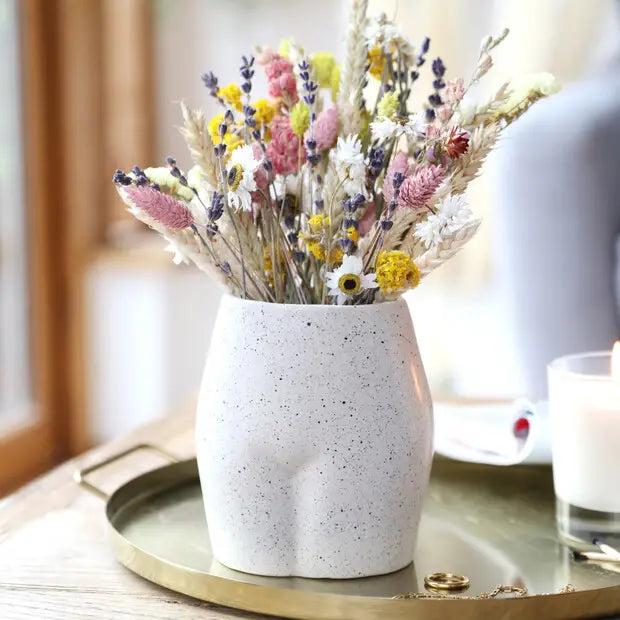 Bum Vase